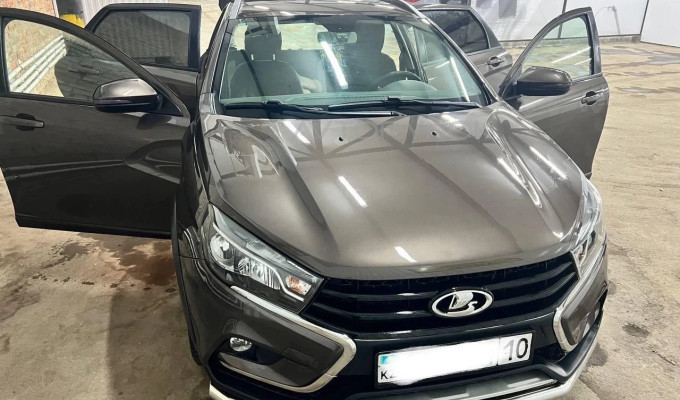 ВАЗ (Lada) Vesta SW Cross 2020 года
