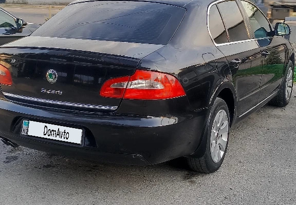 Skoda Superb 2012 года