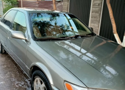 Toyota Camry 1999 года