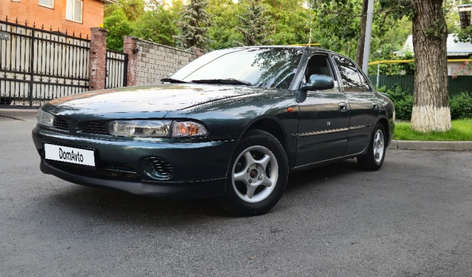 Mitsubishi Galant 1995 года