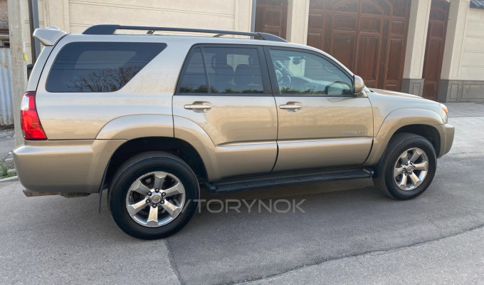 Toyota 4Runner 2006 года
