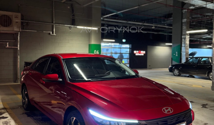 Hyundai Elantra 2025 года