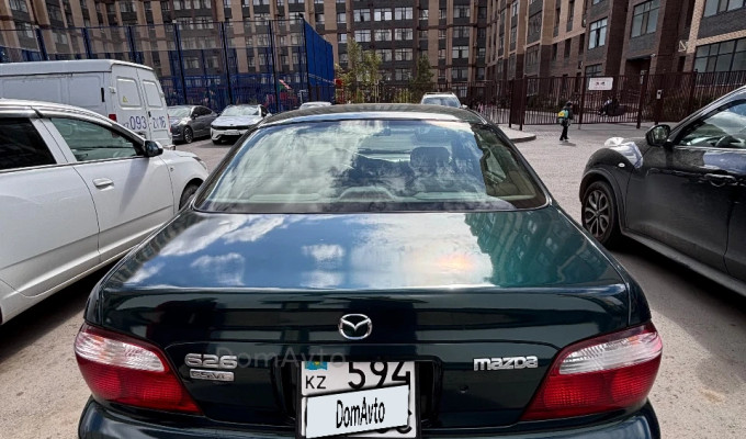 Mazda 626 2001 года
