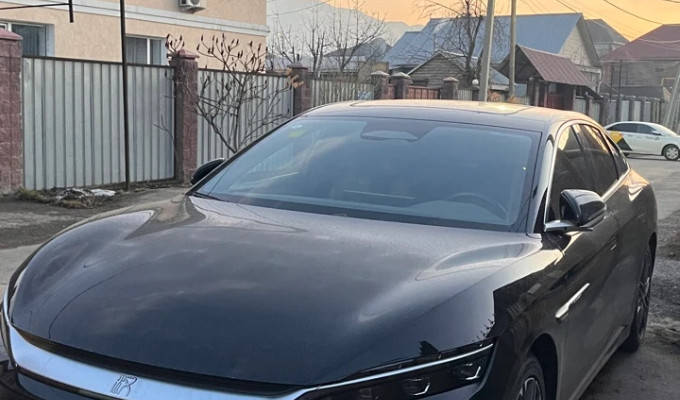 BYD Han 2025 года