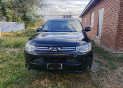 Mitsubishi Outlander 2013 года