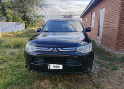 Mitsubishi Outlander 2013 года