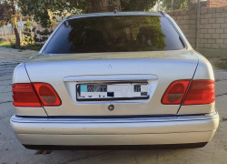 Mercedes-Benz E-Класс 1996 года
