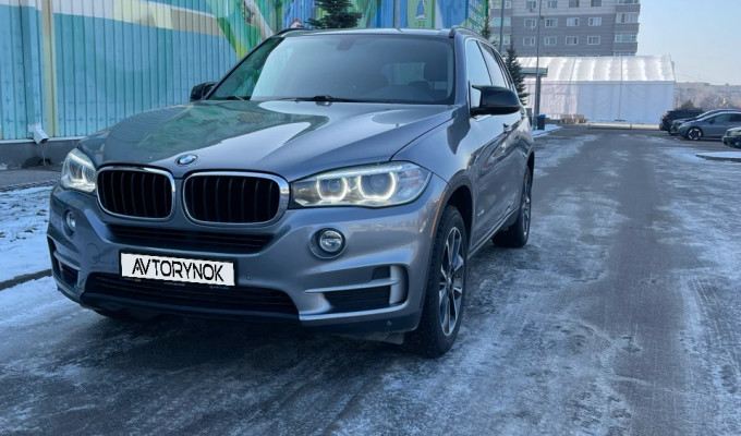 BMW X5 2013 года