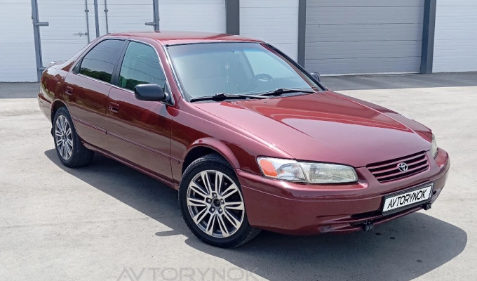 Toyota Camry 1999 года