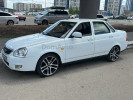 ВАЗ (Lada) Priora 2013 года