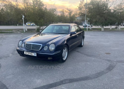 Mercedes-Benz E-Класс 1999 года