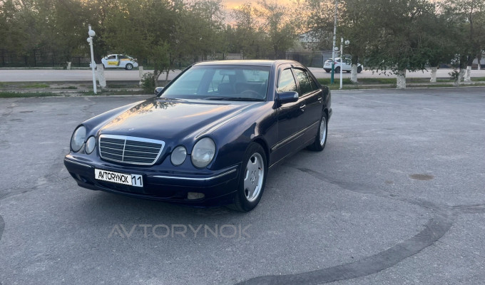 Mercedes-Benz E-Класс 1999 года