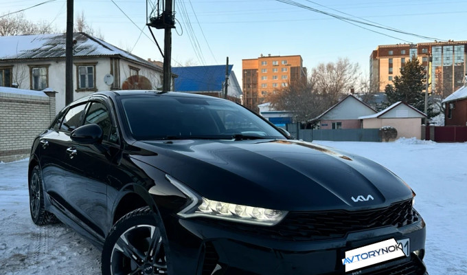 Kia K5 2025 года