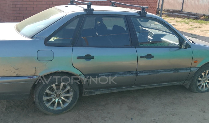 Volkswagen Passat 1995 года