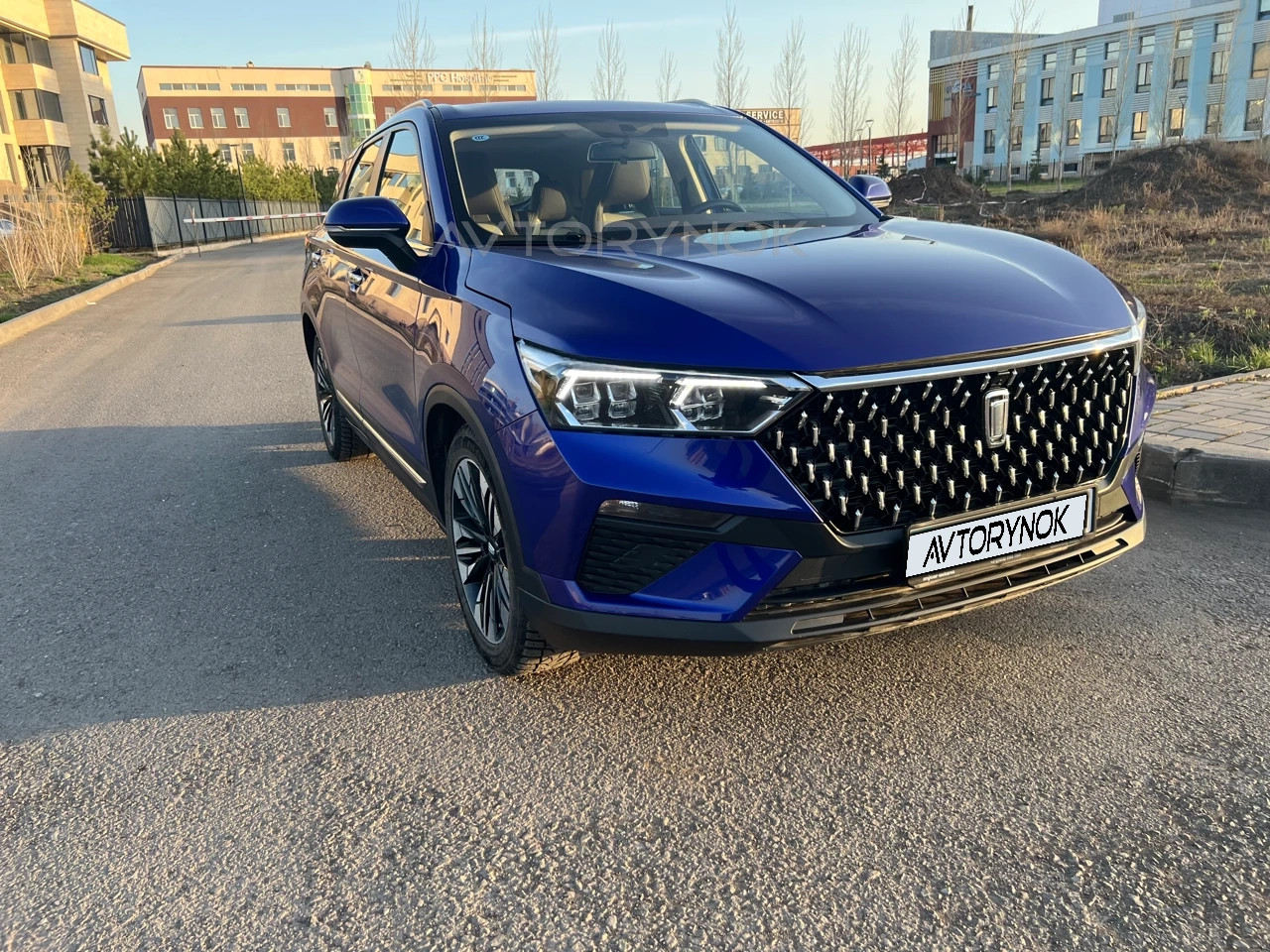 FAW Bestune T77, 2022