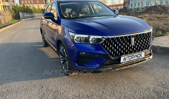FAW Bestune T77 2022 года