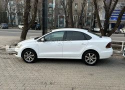 Volkswagen Polo 2015 года