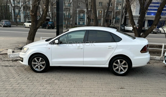 Volkswagen Polo 2015 года