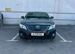 Toyota Camry 2011 года