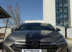 Hyundai Elantra 2019 года