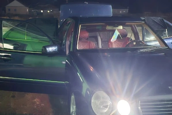 Mercedes-Benz E-Класс 1998 года