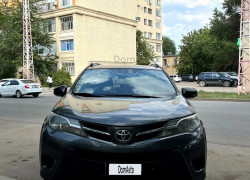 Toyota RAV4 2014 года