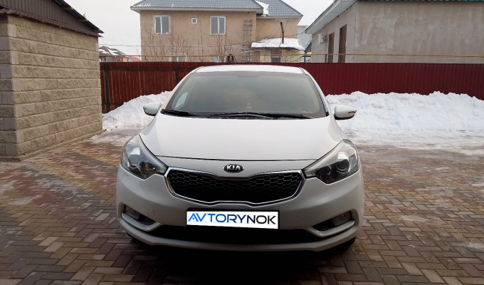 Kia Cerato 2015 года
