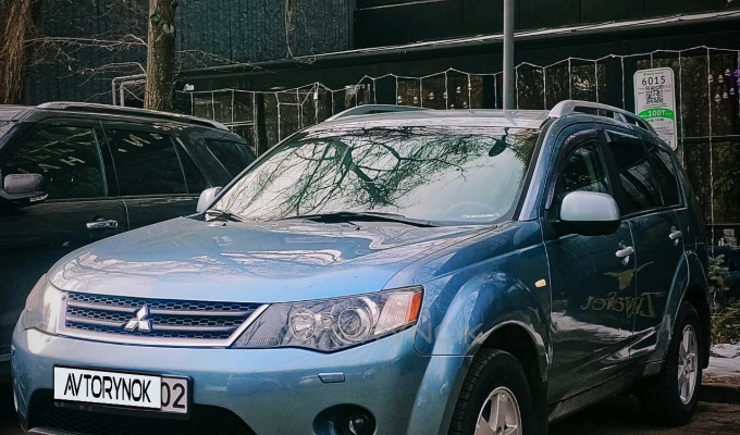 Mitsubishi Outlander 2007 года
