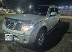 Nissan Pathfinder 2009 года