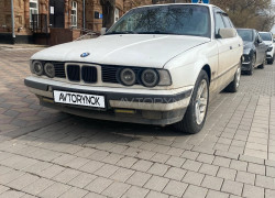 BMW 5 серия 1990 года