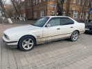 BMW 5 серия 1990 года