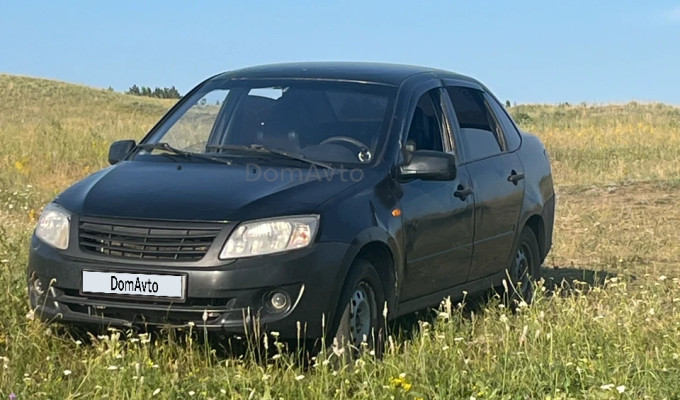 ВАЗ (Lada) Granta 2013 года