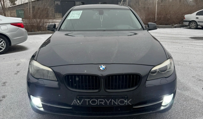 BMW 5 серия 2011 года