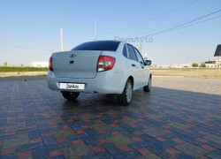 ВАЗ (Lada) Granta 2014 года