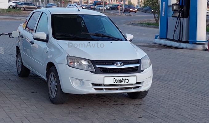 ВАЗ (Lada) Granta 2014 года