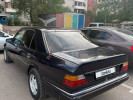 Mercedes-Benz E-Класс 1990 года