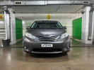 Toyota Sienna 2012 года