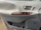 Toyota Sienna 2012 года