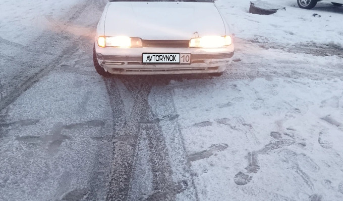 Mazda 626 1988 года