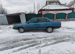 Audi 100 1988 года