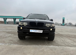 BMW X5 2001 года