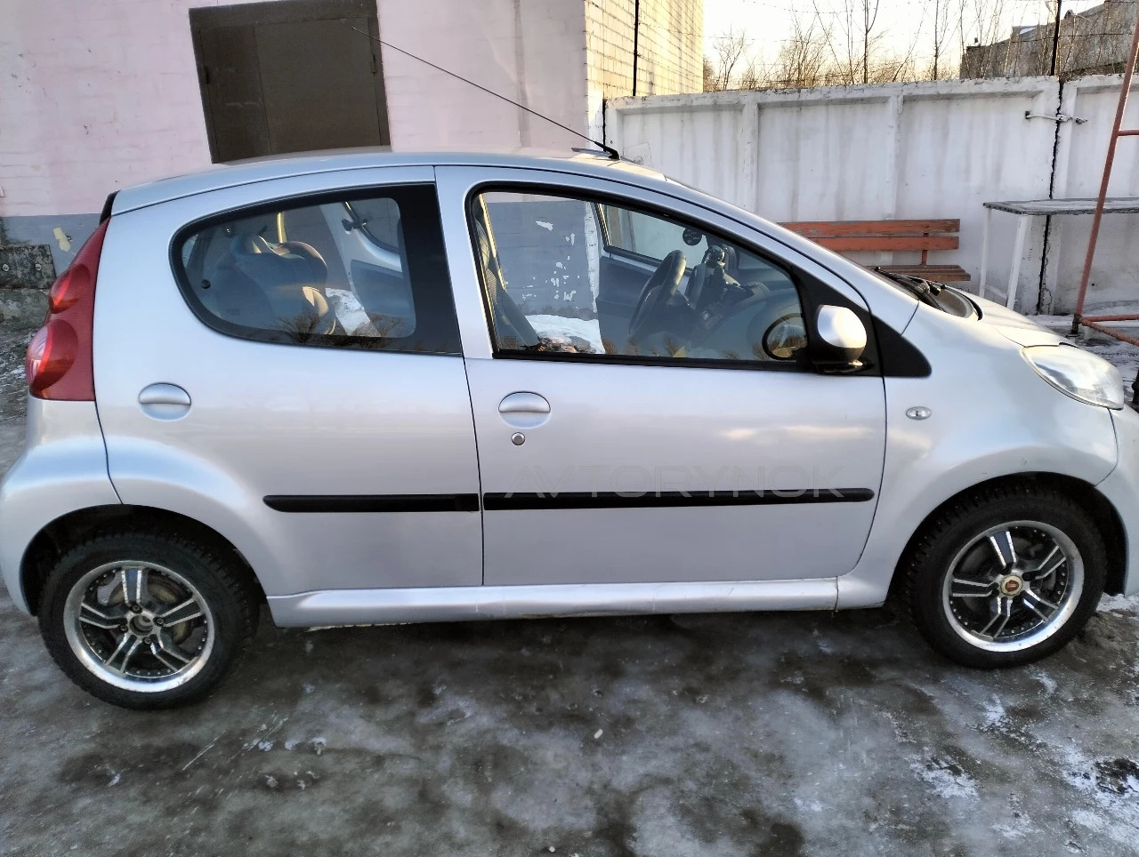 Peugeot 107, 2007