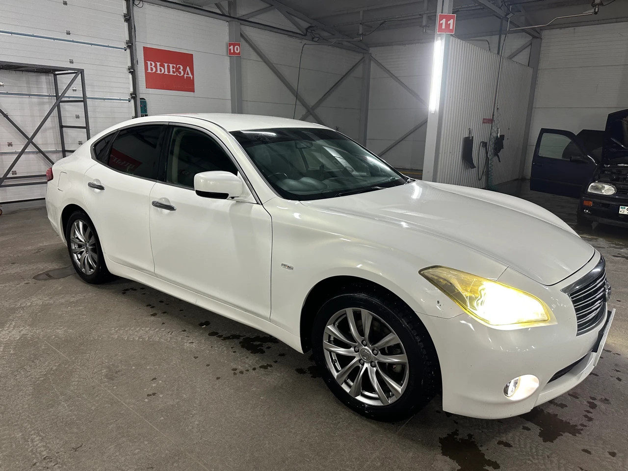 Nissan Fuga, 2013