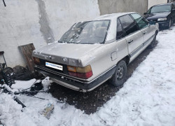 Audi 100 1989 года