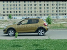 Renault Sandero 2015 года