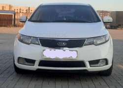 Kia Cerato 2012 года