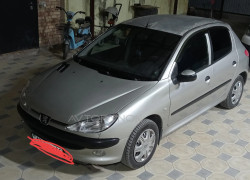 Peugeot 206 2003 года