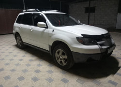 Mitsubishi Outlander 2003 года