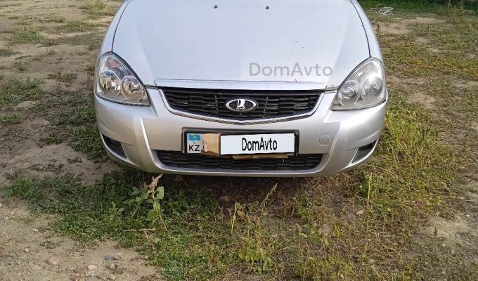 ВАЗ (Lada) Priora 2011 года