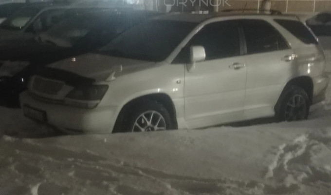 Toyota Harrier 1999 года